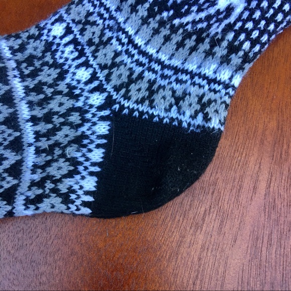 Super Soft Winter Socks - Picture 5 of 14